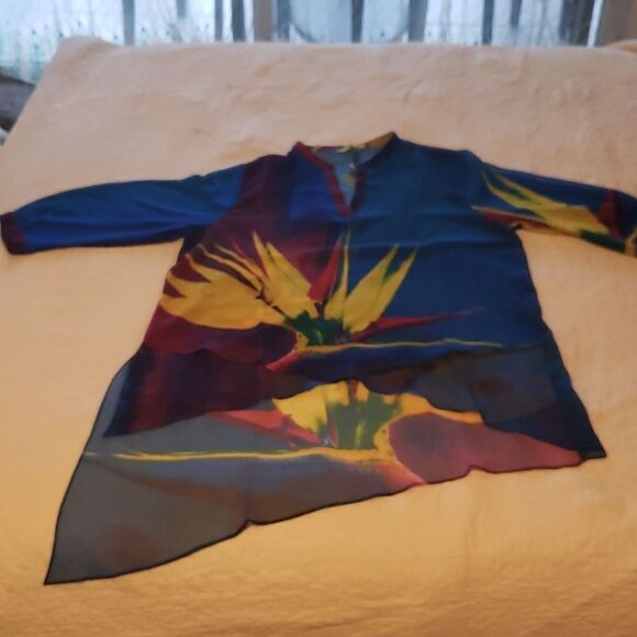 JADE Layered Tunic   - Picture 9 of 16